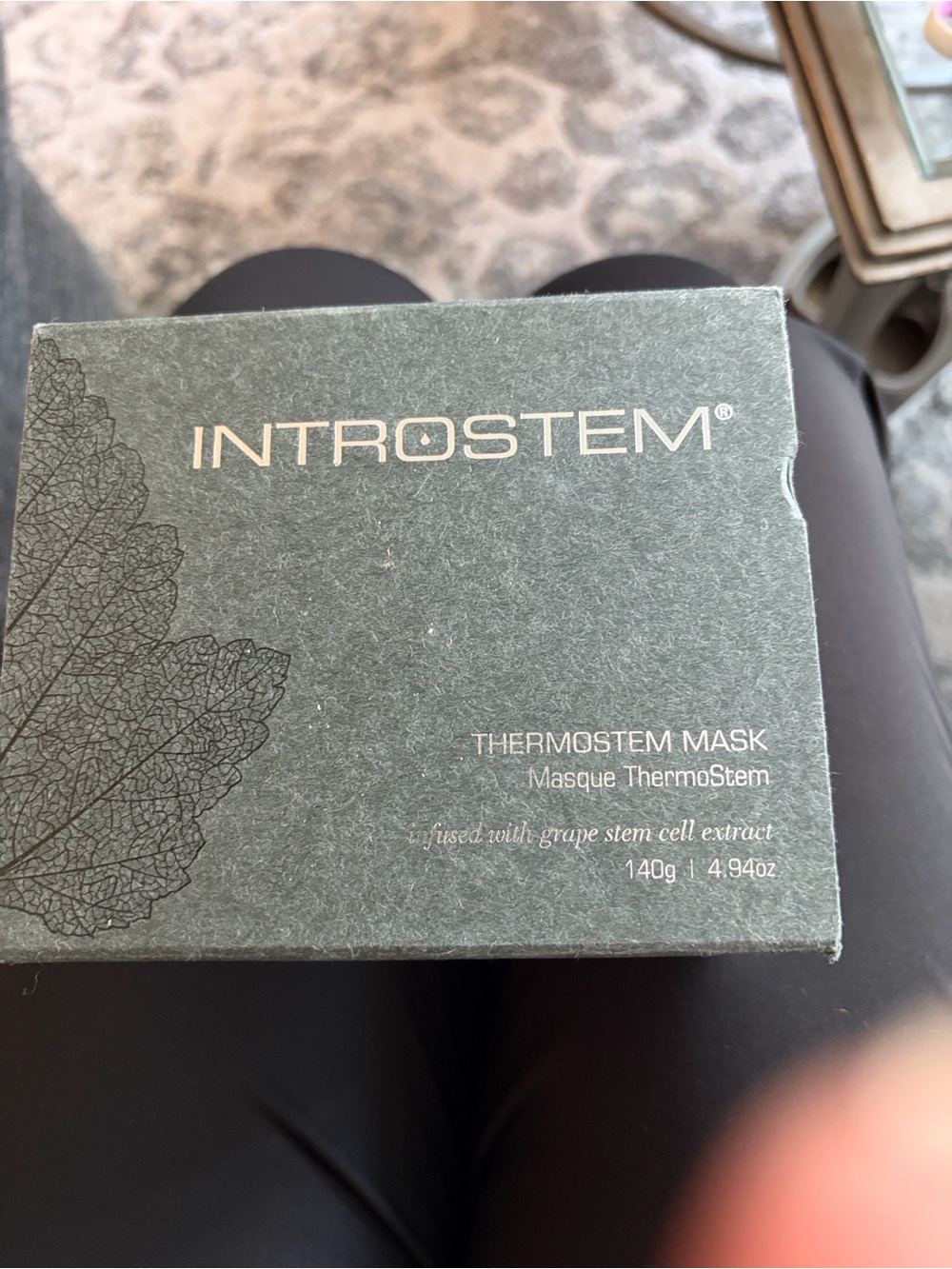 ThermoStem Mask - Green Textured Box
